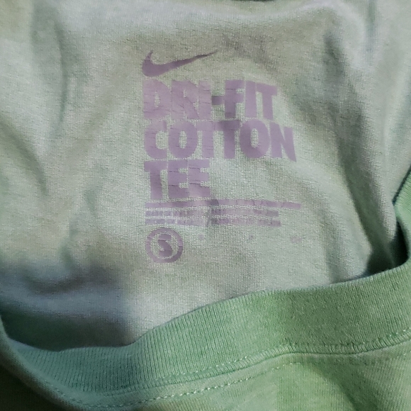 Nike women's tank top small - Picture 2 of 2